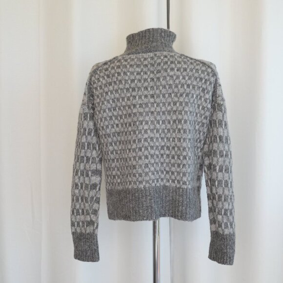 Everlane The Cloud Checkered Turtleneck Sweater Grey Sz S - Picture 4 of 6